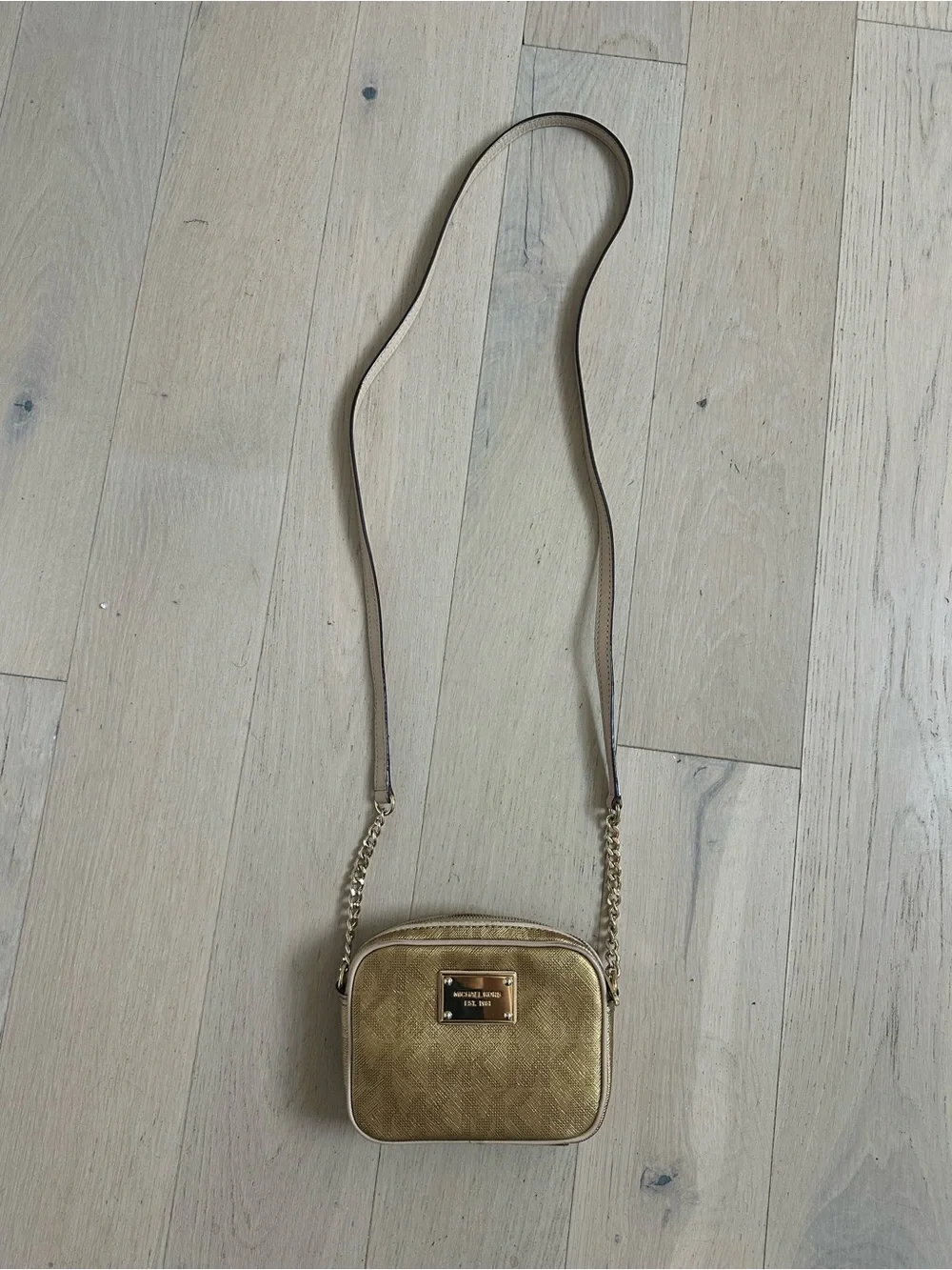 Michael Kors Crossbody Bag